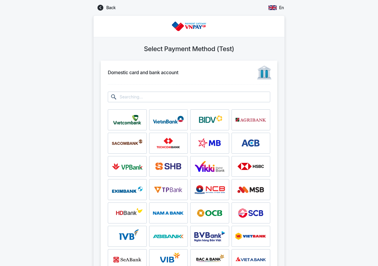 The payment page of VNPAY for an order, with the Vietnamese banks to pay with a domestic card or bank account